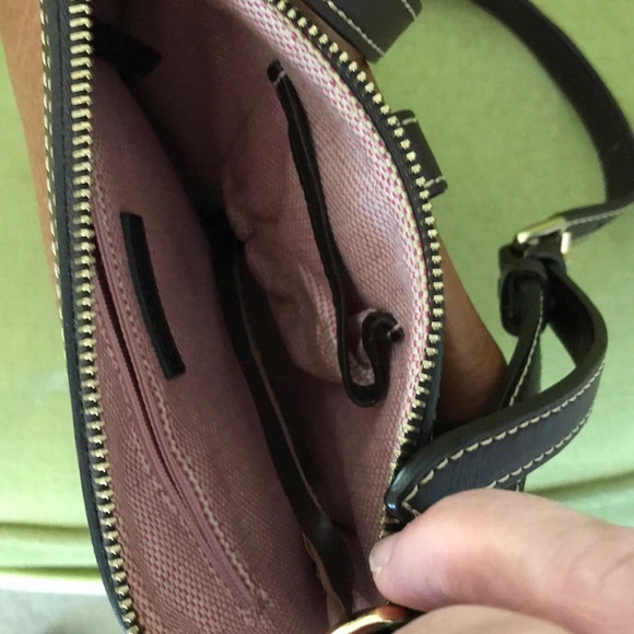 Vintage Dooney & Bourke crossover body bag - Picture 3 of 6